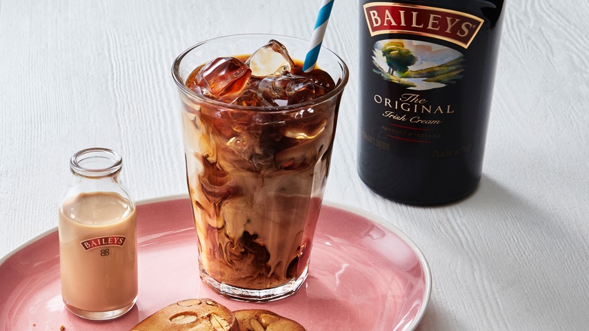 Café helado Baileys hero image